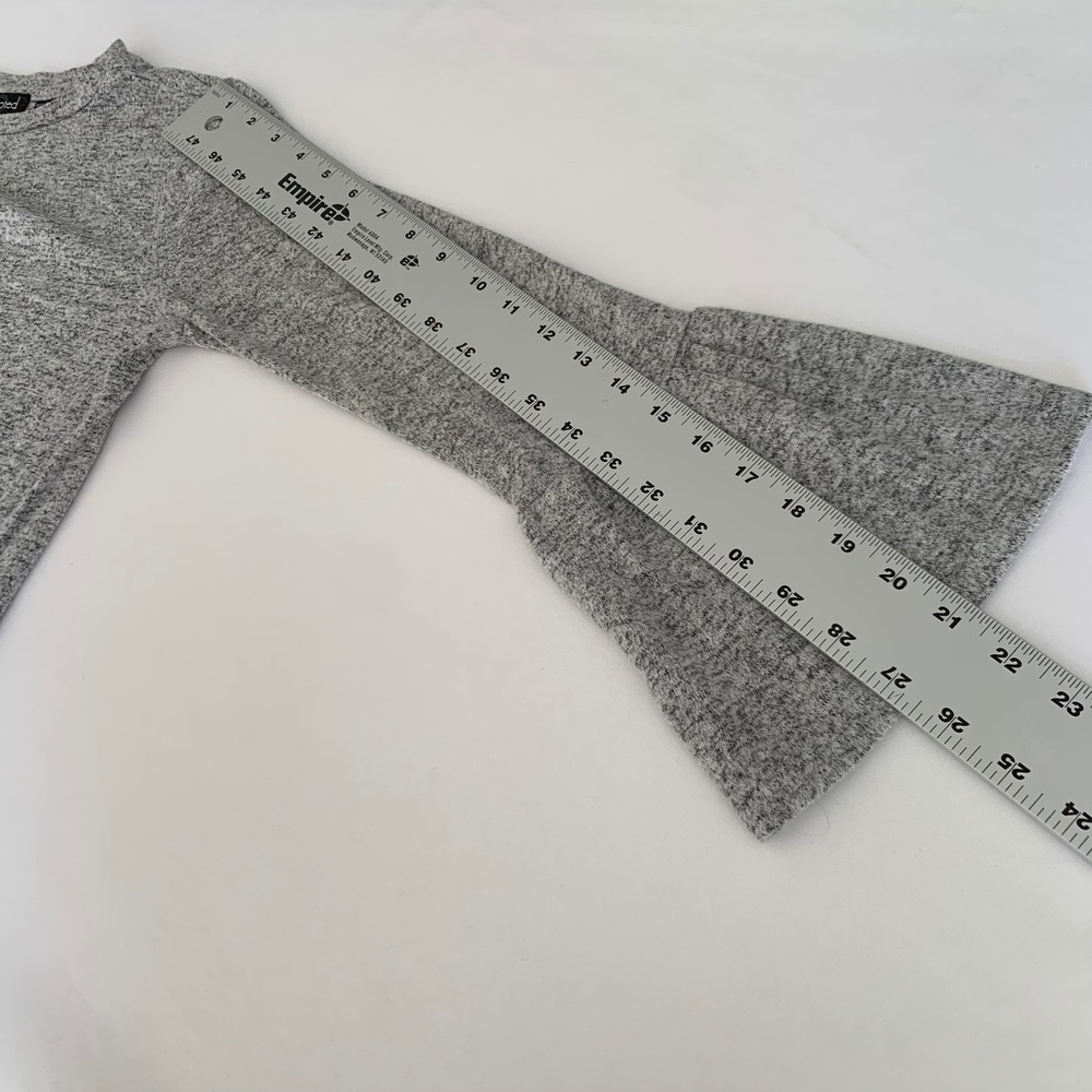 Tempted Sweater Top Women S Grey Marled Knit Bell Sleeve Preppy Coquette Y2K - Picture 5 of 7